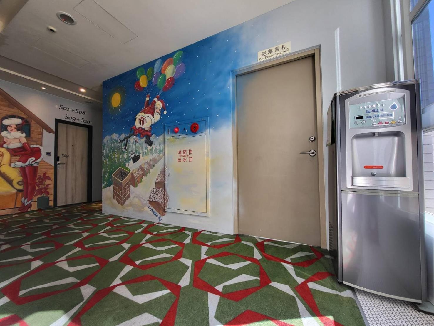 Mini Hotels  台中 外观 照片